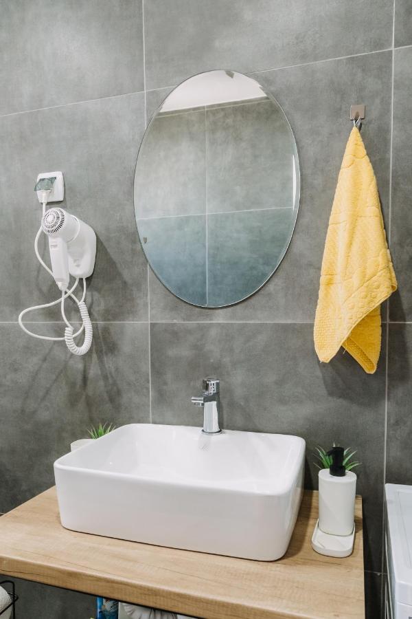 Constantin Inn Ниш Экстерьер фото