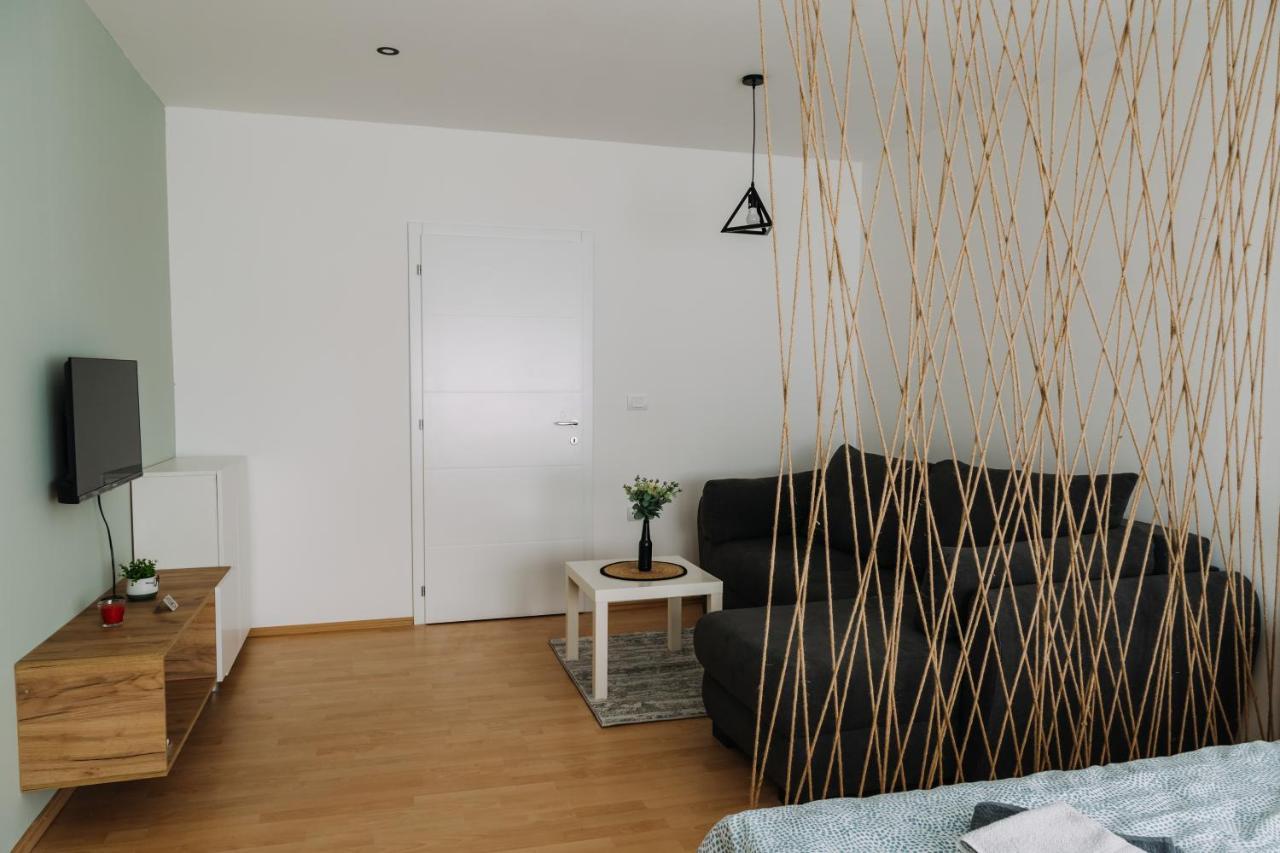Constantin Inn Ниш Экстерьер фото